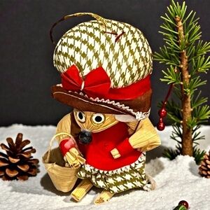 Cornhusk Grandma Mouse 4.5" Christmas Ornament Vintage 70s/80s